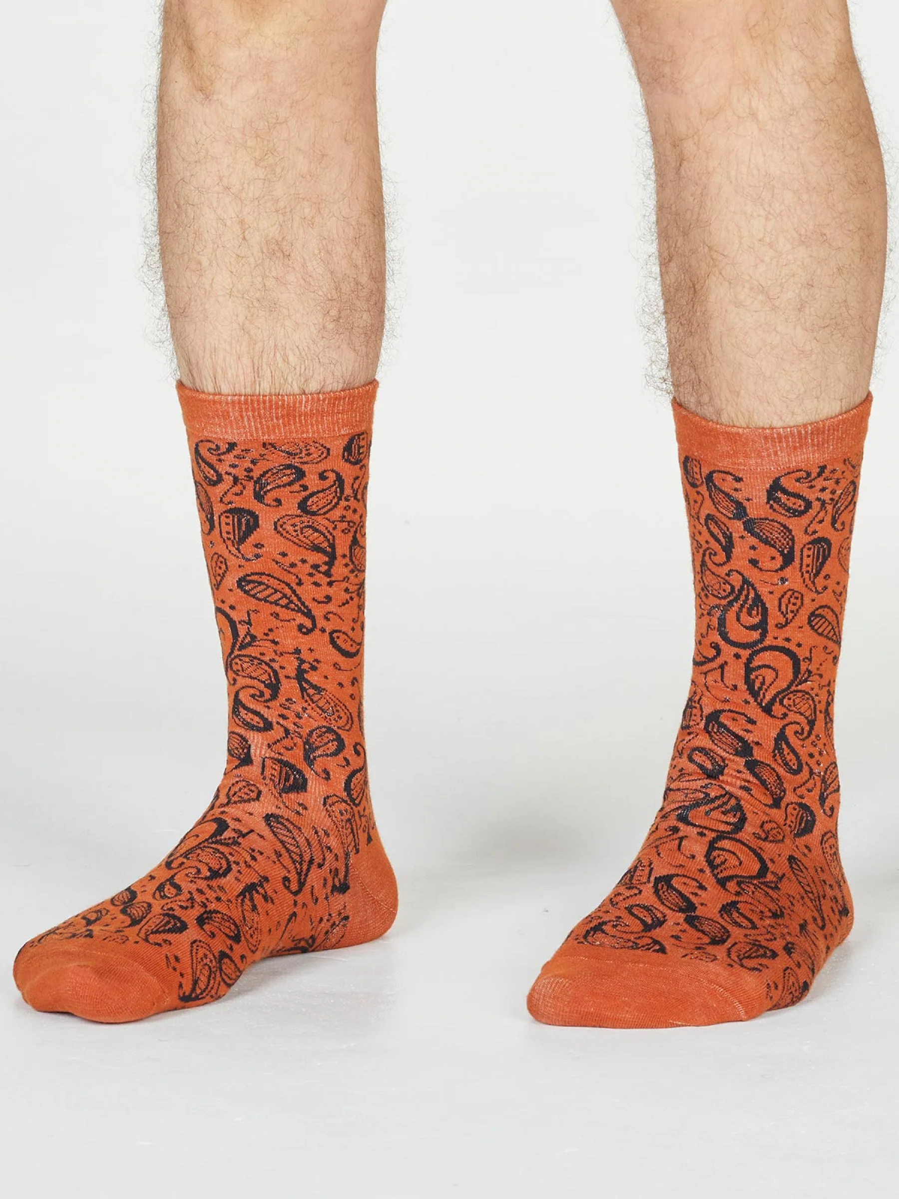 Larnard Paisley Socks - Spiced Orange - Flockneti