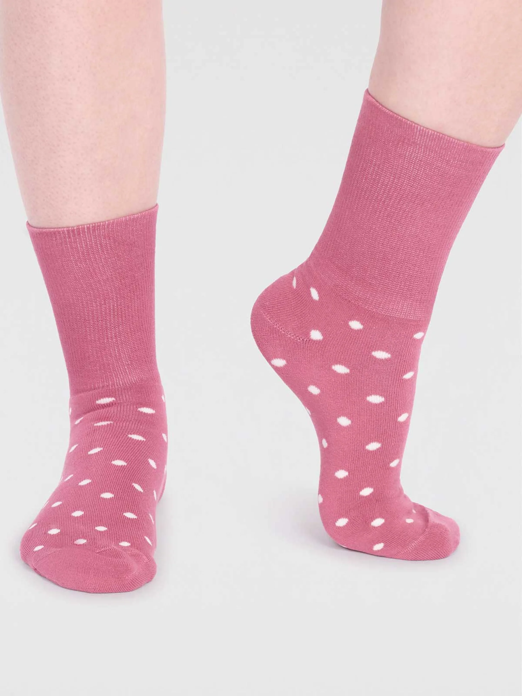 Amara Organic Cotton Spot Walker Socks - Dusty Rose Pink - Flockneti