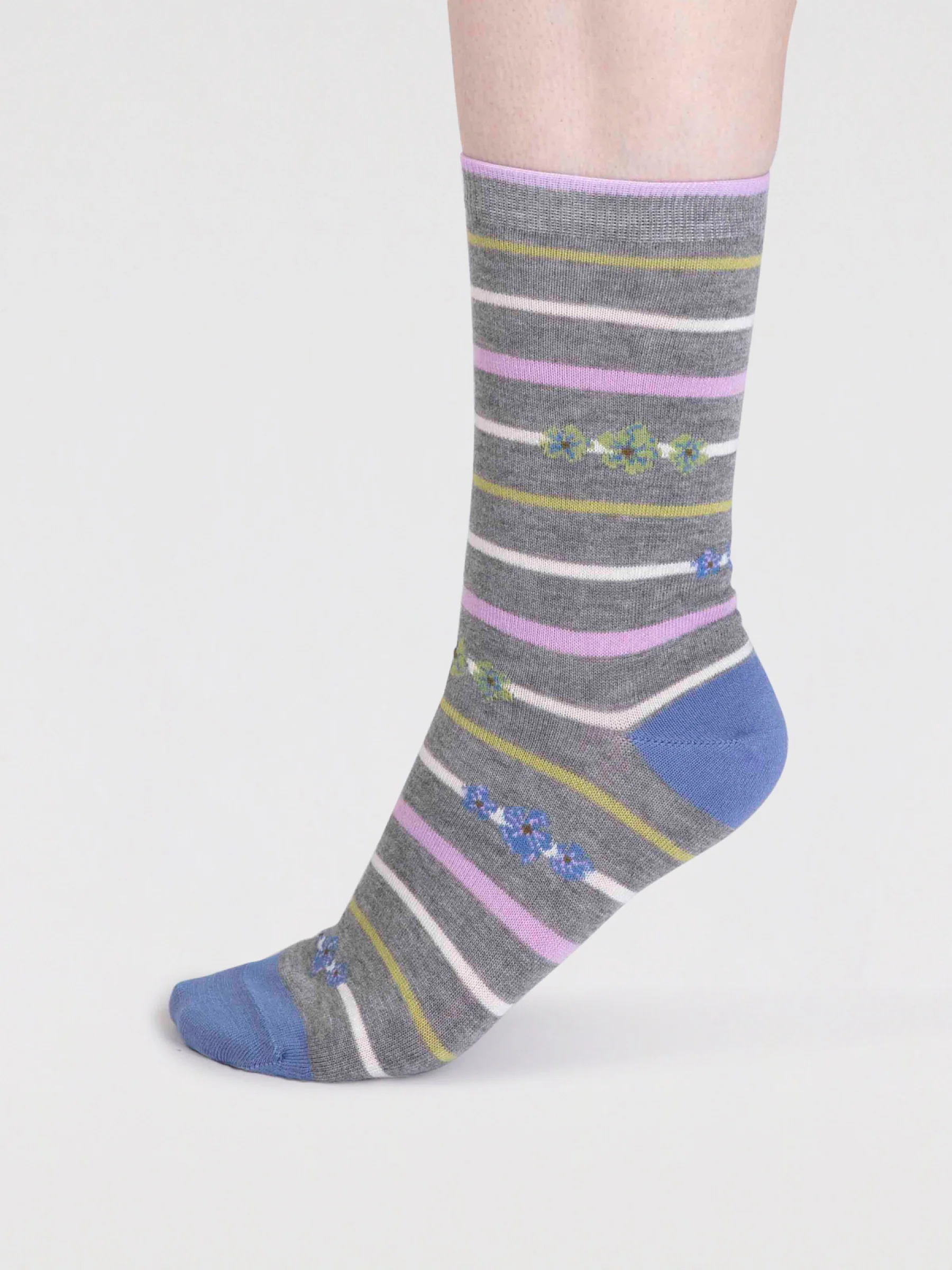 Kyrie Women's Bamboo Cats 3 Pack Socks - Multi - Flockneti